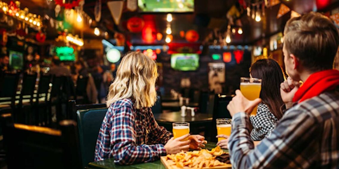 restaurants for screening ipl matches