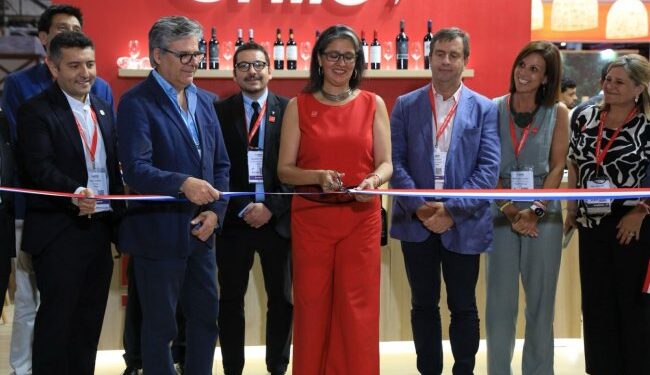 Delegación chilena participa en el principal evento de viajes y turismo de América Latina