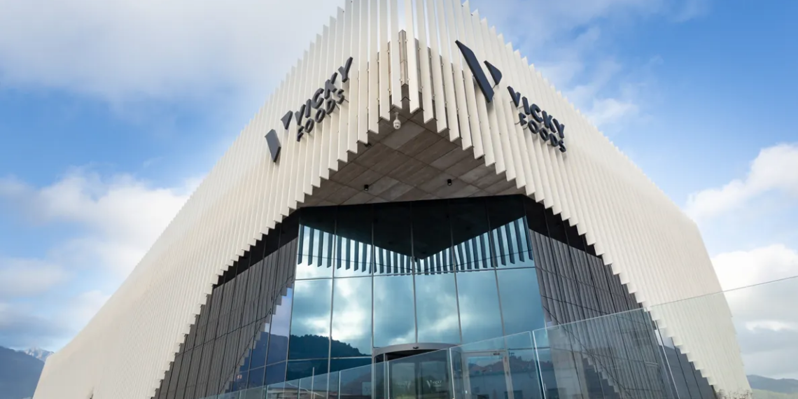 Vicky Foods factura 629 millones y fabricará en Francia dentro de un año