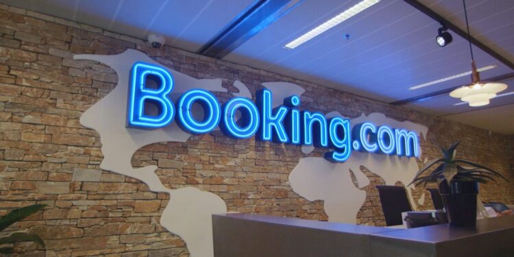 Cuatro museos icónicos alrededor del mundo para celebrar el Día del Arte, de acuerdo con Booking.com