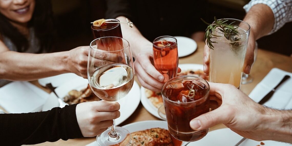 Where are the best restaurants & bars near Rogers Arena?