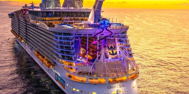 5 cruceros que pasan por Huatulco, Oaxaca.