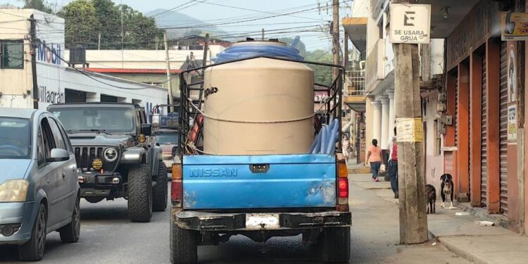Huejutla: Aumentaron el costo por viajes de agua - El Sol de Tulancingo