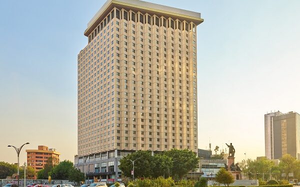Stelaris Foro Reforma celebra primer aniversario reinventándose como espacio único para el entretenimiento en la capital