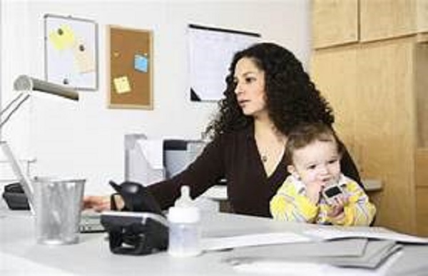 Innovación, digitalización y tecnología impulsando el empoderamiento de las madres solteras