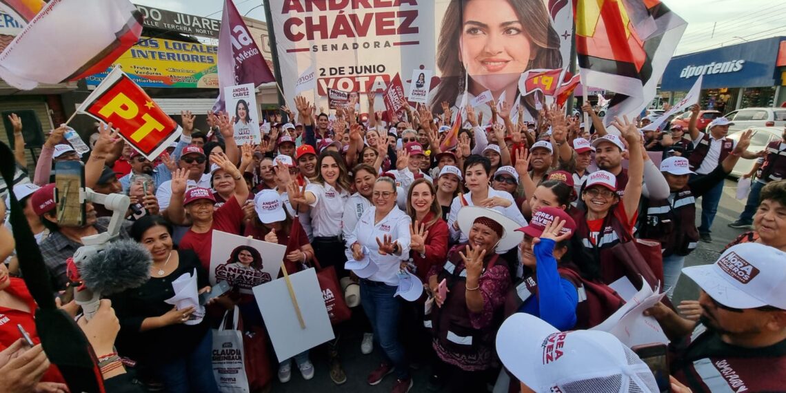 Cierran campaña Andrea Chávez y Nora Agüeros con mega crucero en el Mercado Juárez - El Pionero