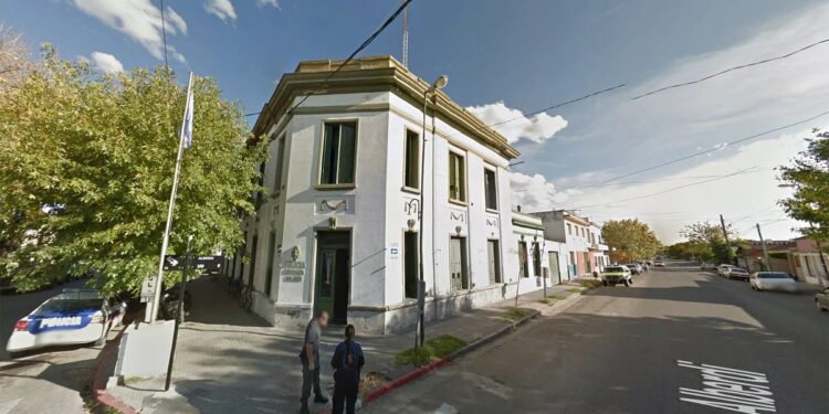 Detuvieron al dueño de la agencia de viajes Sin Escala, acusado de estafar a más de 100 personas