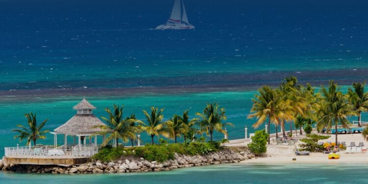 Caribe mantiene altos niveles de seguridad para industria turística