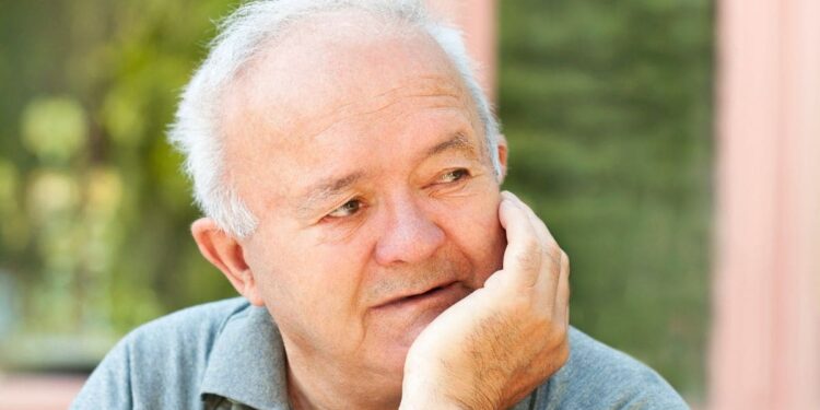 Los viajes del IMSERSO penden de un hilo: "Es imposible de sostener"