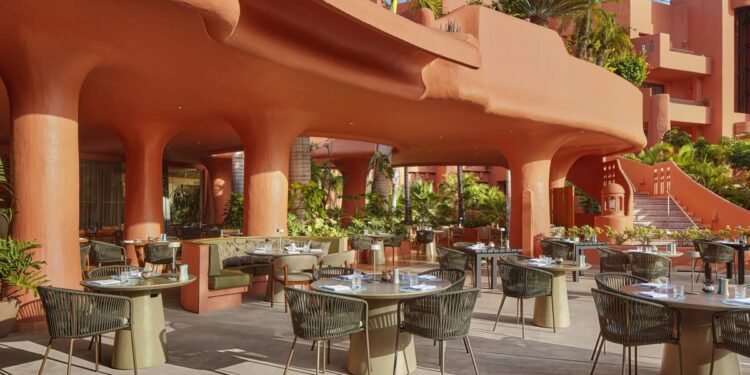 La nueva vida de una kasbah tinerfeña a la orilla del océano