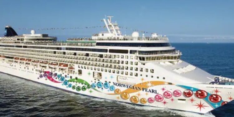 En el 2025 partirá un crucero nudista y "libre de estrés"