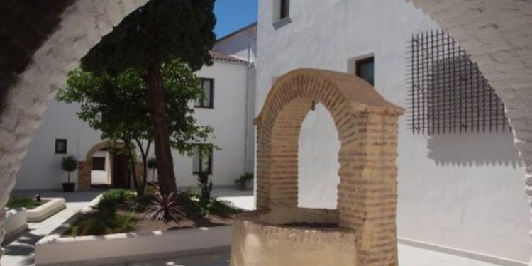 “Champing” de lujo en en plena Ruta del Jabugo