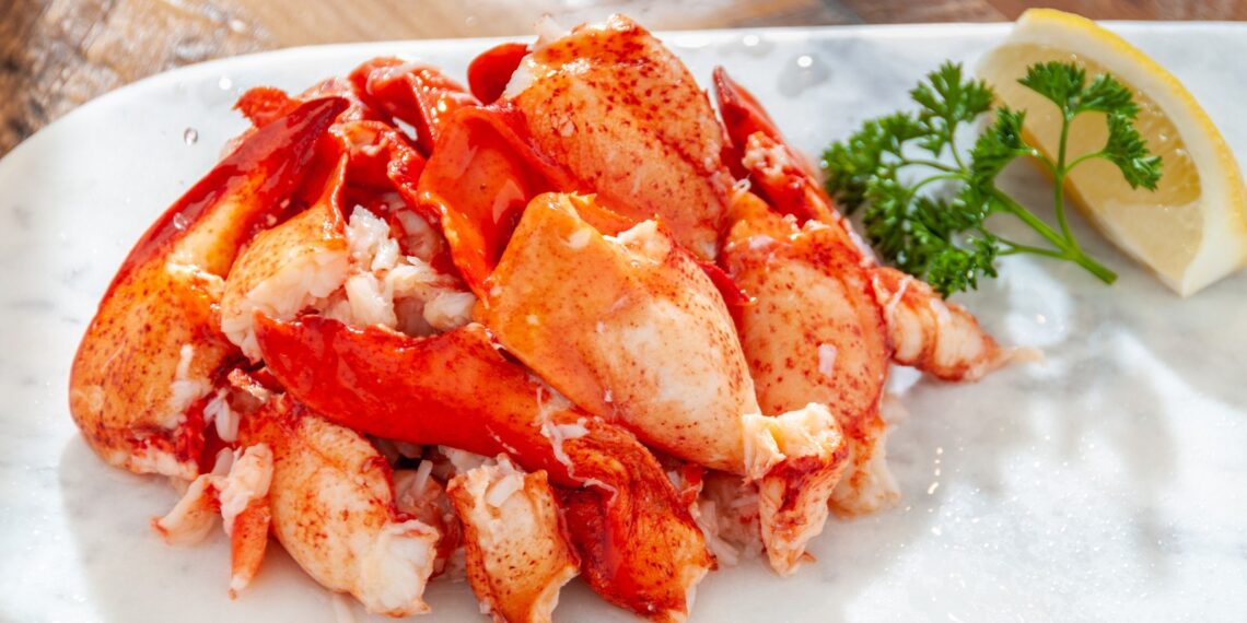 The Absolute Best Restaurants In The US To Order Lobster, According To Customers