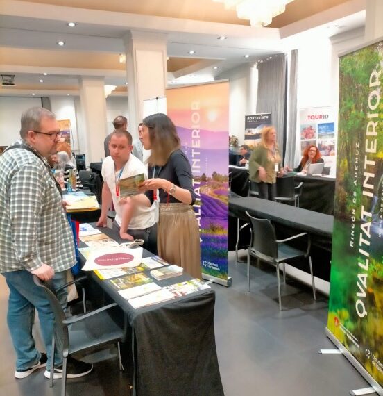 La Diputació de València presenta en Ámsterdam la oferta turística de la provincia a los profesionales del sector