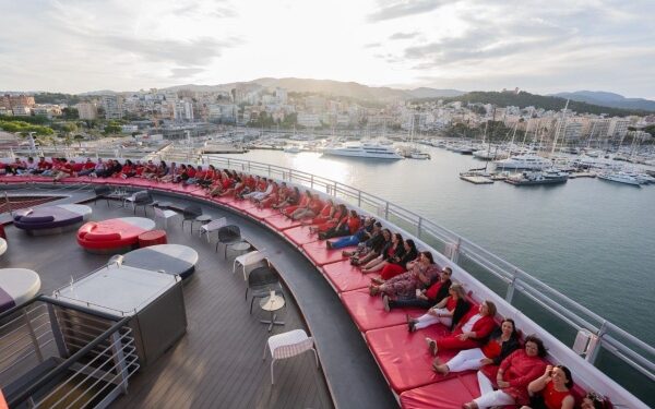 Mundomar Cruceros organiza FAM Trip a bordo del Scarlet Lady