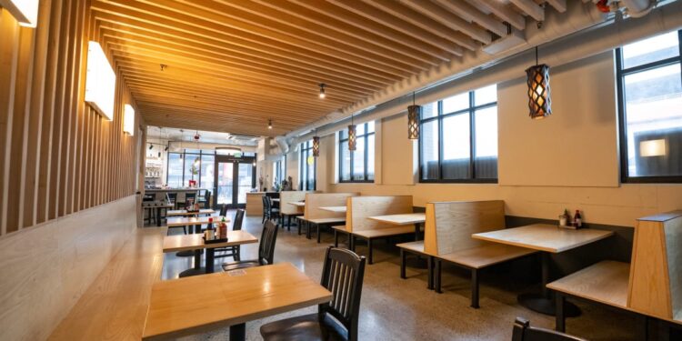 The 25 Best Restaurants In Seattle's Chinatown-International District - Seattle