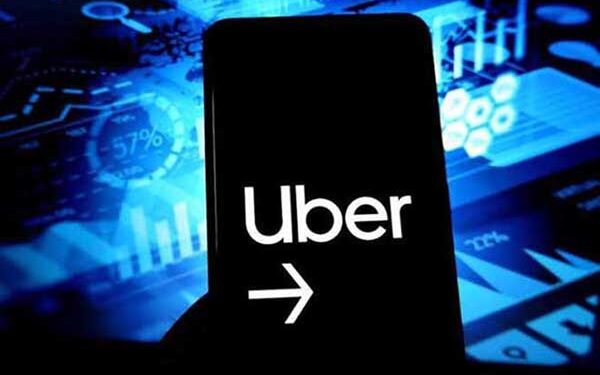 Uber lanza nueva alerta de seguridad en sus viajes