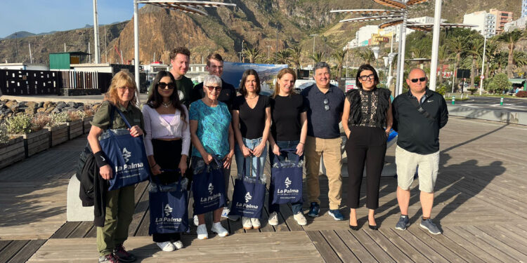 Agentes de viajes de Zúrich conocen los atractivos turísticos de La Palma