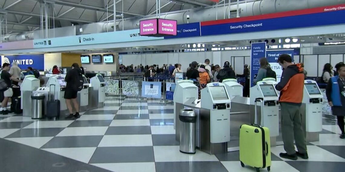 se espera que los viajes por carretera y aire durante el Día de los Caídos sean los más concurridos en casi 20 años – Telemundo Chicago