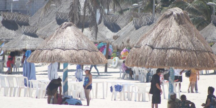 Se cancela arribo de crucero; un golpe al sector comercial en Progreso