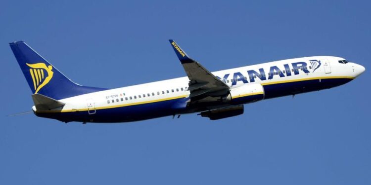 TRUCOS VIAJES | El truco secreto que Ryanair no quiere que sepas: siéntate donde quieras en el avión