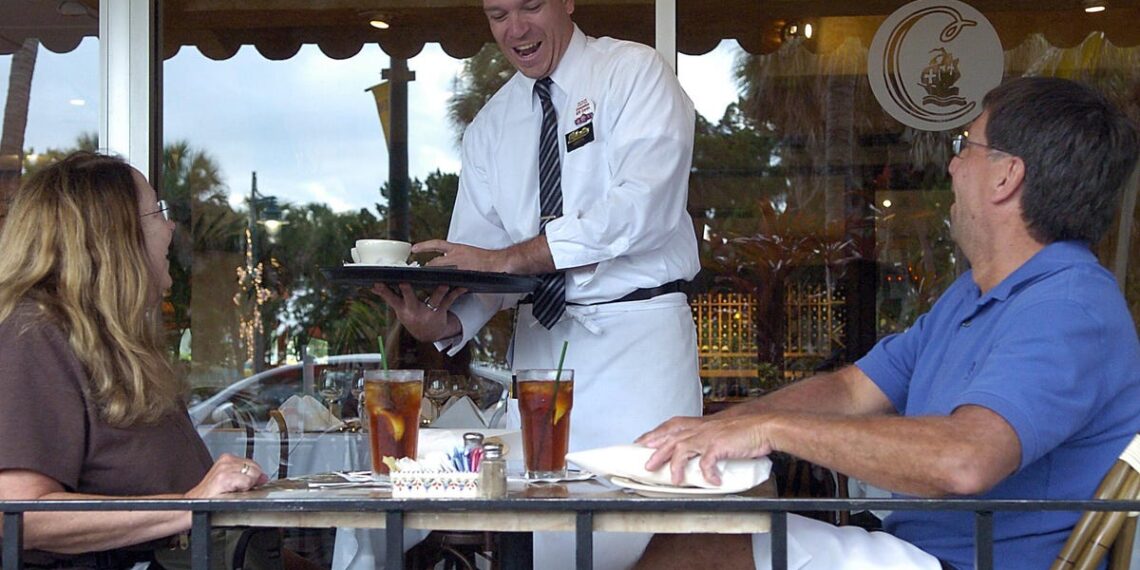 best things to do in Sarasota area Mother's Day weekend: May 10-12