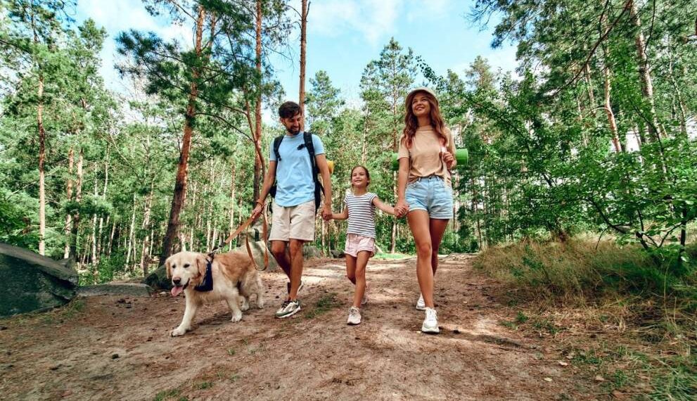 Los turistas están extendiendo sus viajes un día más