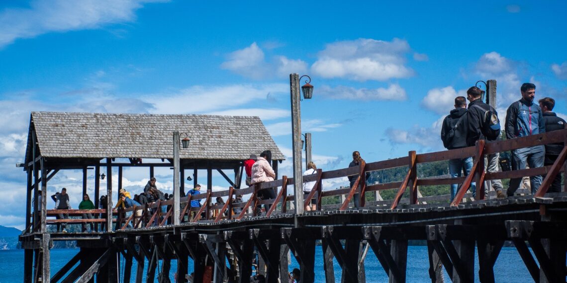 Villa la Angostura en el Top 5 de los mejores destinos para vacaciones de invierno, según la Inteligencia Artificial