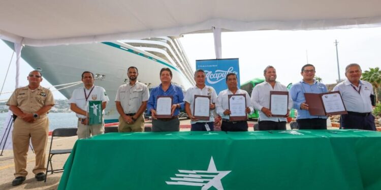 Firman convenio en Acapulco para potenciar el turismo de cruceros y la conectividad de transporte