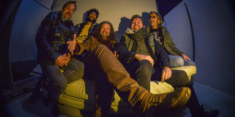 Viajes Espaciales Beirut presenta el disco 'Homínido Galáctico'