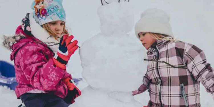 Cuáles son las tendencias de viajes en familia para el invierno