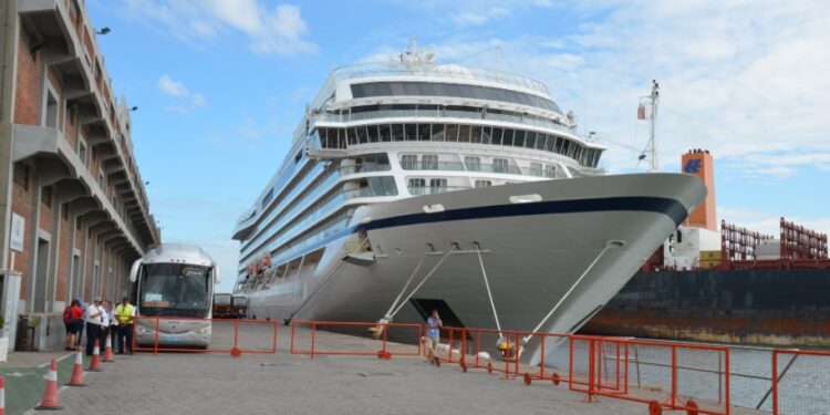 Debaten en India sobre turismo de cruceros de IORA