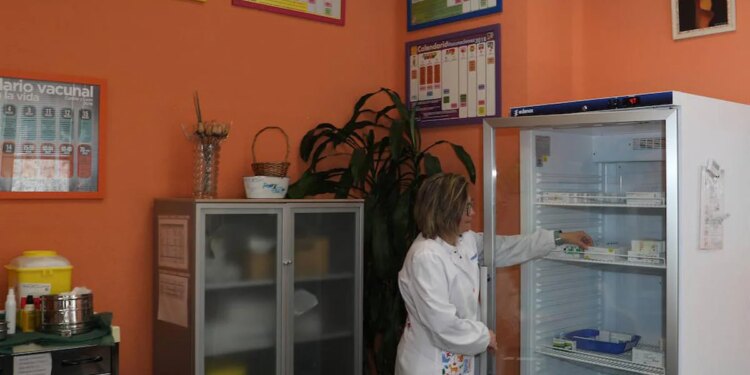 El 43% de vacunas para viajes internacionales son de la hepatitis y el 19%, de la fiebre amarilla