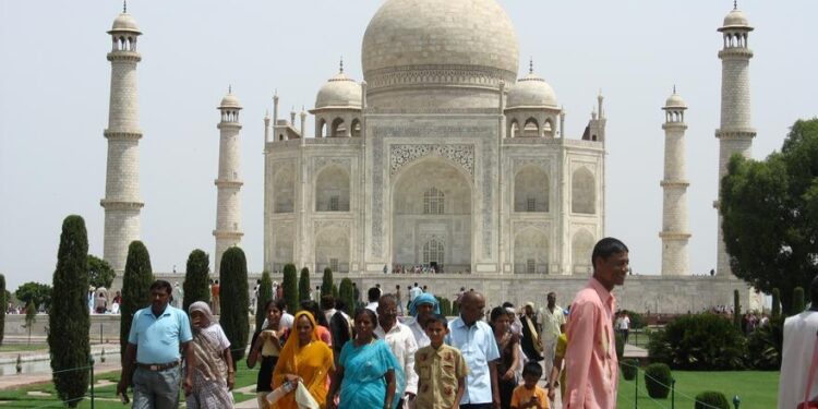 ¿Por qué atrae tanto la India? Este es su impactante contraste