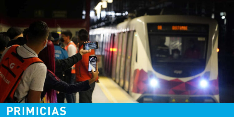 El Metro de Quito alcanza la mayor cantidad de viajes en su sexto mes de funcionamiento