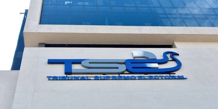 TSE gastó $91,000 en viajes en nueve meses de 2023