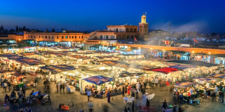 Por qué la mitad de los españoles no ha decidido aún sobre sus vacaciones de verano (y cuál es la semana más barata para viajar)