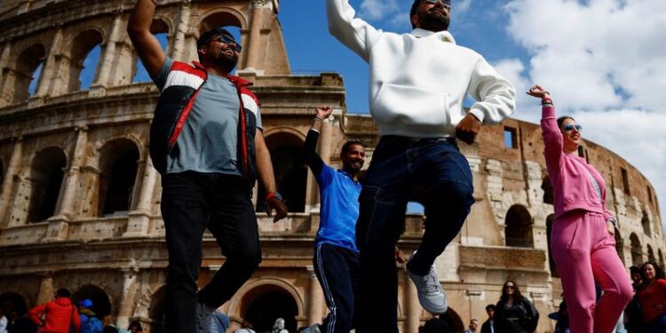 Las aerolíneas mundiales apuestan por el auge de los viajes a la India