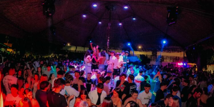 Los mejores lugares para salir de fiesta en la costa de Huelva