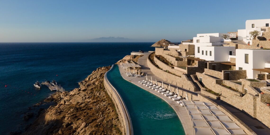 Los hoteles con las mejores albercas (y las más bellas) del mundo