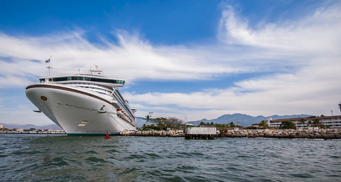 Nuevo crucero de lujo llegará a Puerto Vallarta en 2026