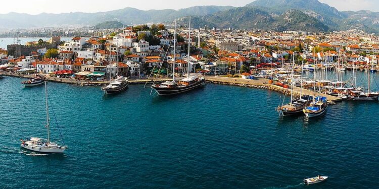 La alternativa barata a las islas griegas: playas increíbles y pueblos idílicos