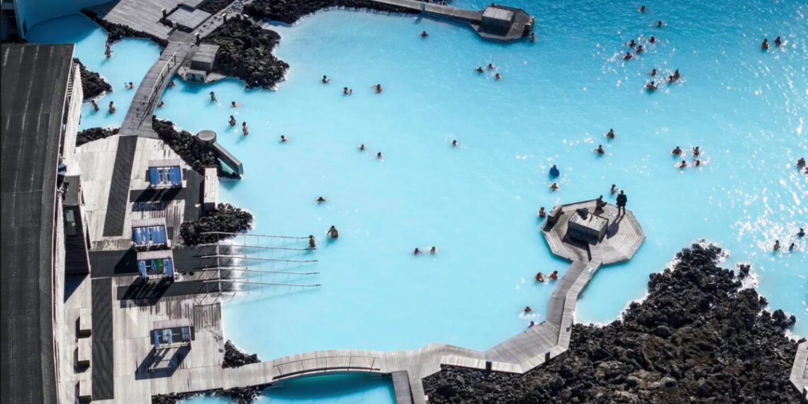 Una tasa turística dinámica: la manera en que Islandia pretende regular la llegada de visitantes en temporadas de alta afluencia