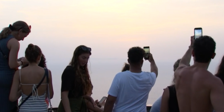Vacaciones sin teléfono, la nueva moda para viajar