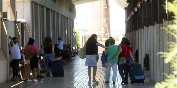 Aranda ha perdido 77 viajes de bus a la semana a Burgos, Segovia o Barcelona