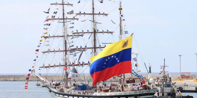 Buque Escuela Simón Bolívar culminó XXXIV Crucero de Instrucción