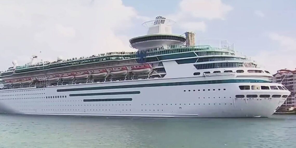 Cruceros que parten del sur de Florida alteran sus itinerarios por el huracán Beryl