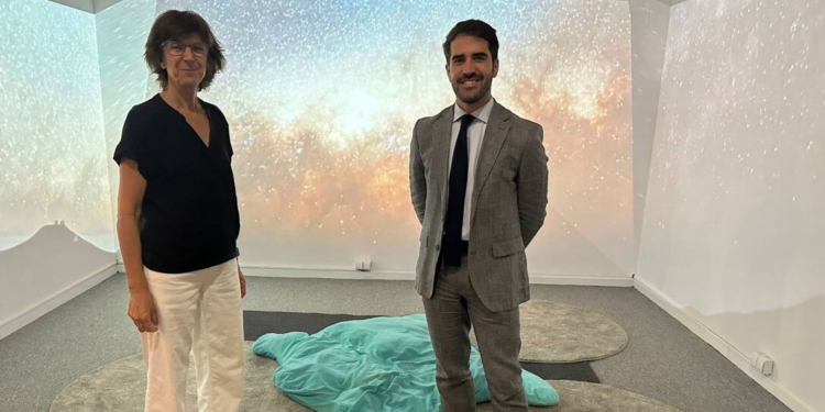 De viajes inmersivos por el universo a ilusiones ópticas: el Museo de la Ciencia y el Agua estrena sala de verano