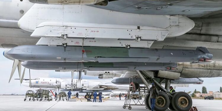 El potente misil de crucero usado por Rusia para atacar un hospital infantil en Ucrania