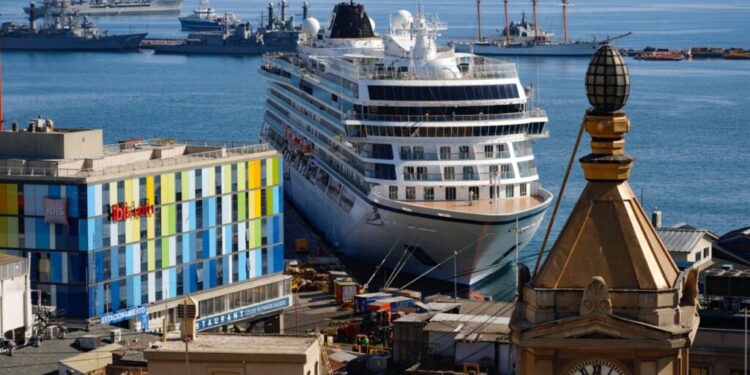 Presidente de CLIA Sudamérica llama a Chile a bajar costos para industria de cruceros